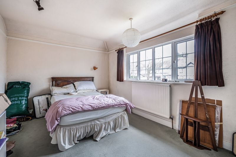 Bedroom- click for photo gallery